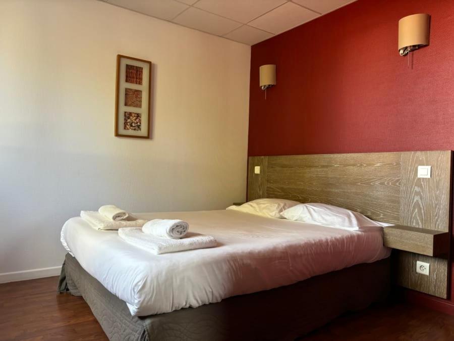 Hotel Le Boiate Ares Eksteriør billede